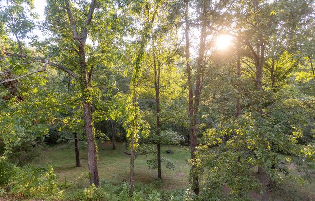 12 Bridle Way, Hurricane, WV 25526