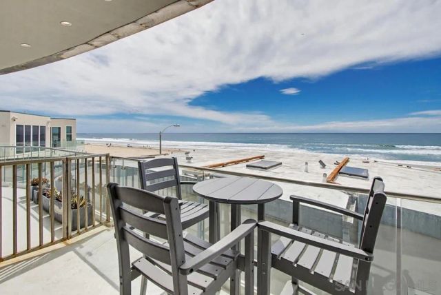3786 Strandway 2, San Diego, CA 92109