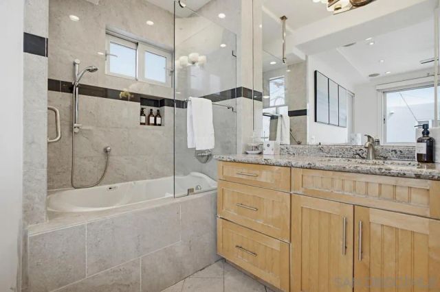 3786 Strandway 2, San Diego, CA 92109
