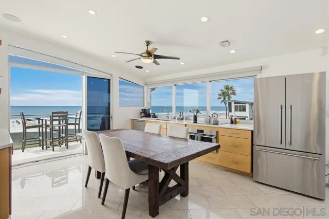 3786 Strandway 2, San Diego, CA 92109