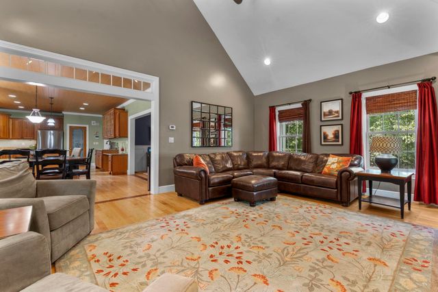 3 Duston Road, Windham, NH 03087