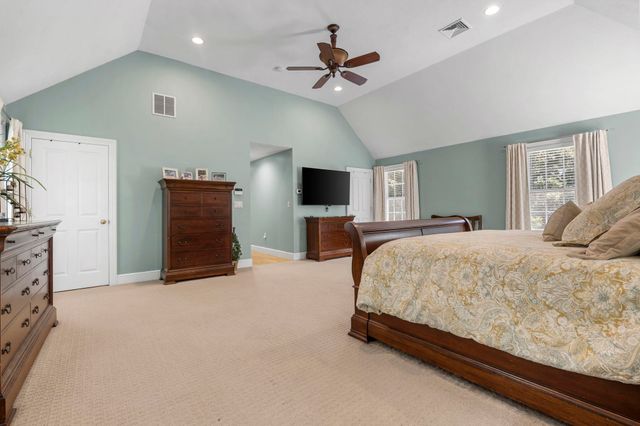 3 Duston Road, Windham, NH 03087
