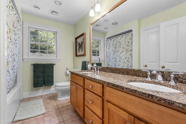 3 Duston Road, Windham, NH 03087