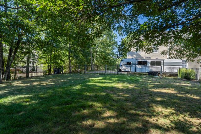 3 Duston Road, Windham, NH 03087