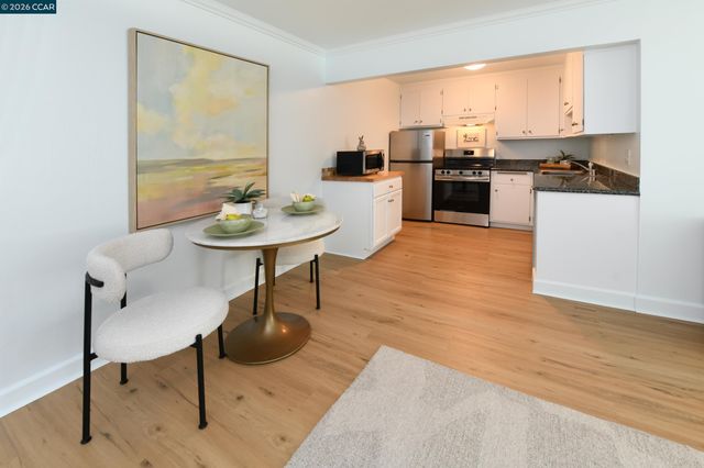 1743 Carmel Dr 23, Walnut Creek, CA 94596