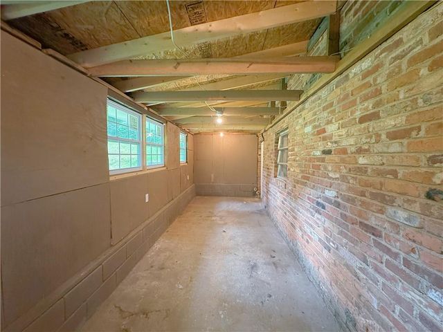 2223 Shamrock Drive, Decatur, GA 30032