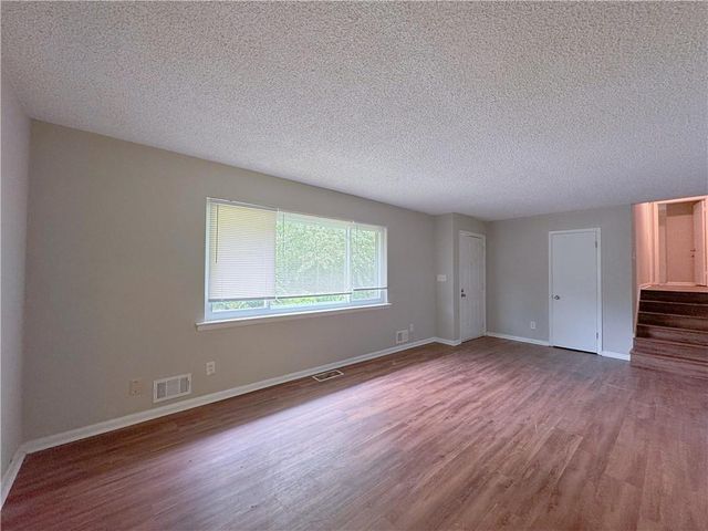 2223 Shamrock Drive, Decatur, GA 30032