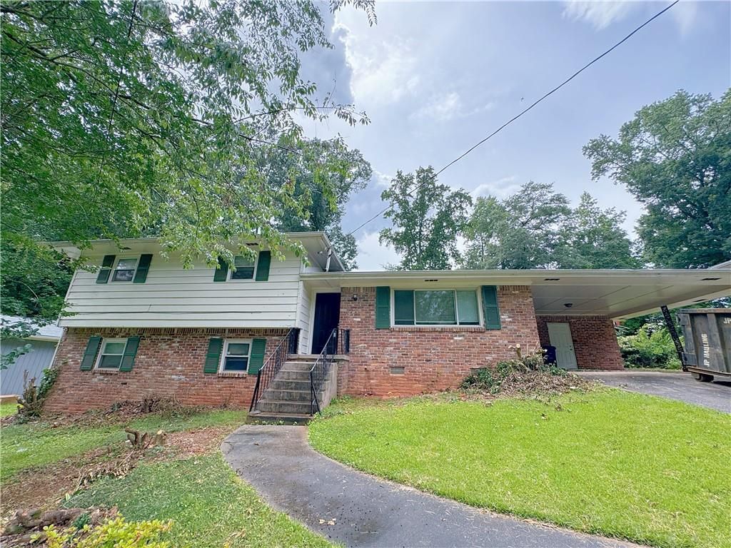 2223 Shamrock Drive, Decatur, GA 30032