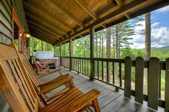 1056 Jolley Way, Epworth, GA 30541