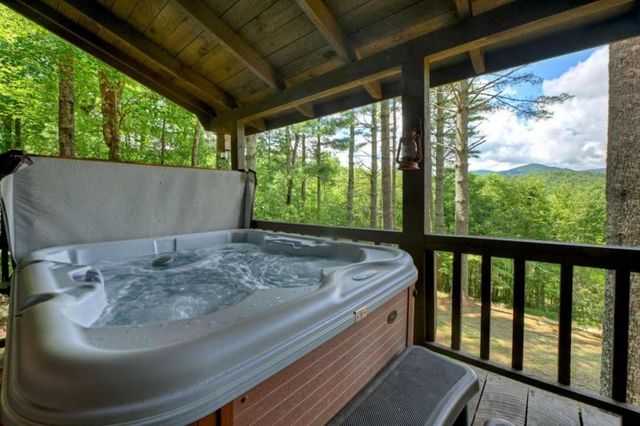 1056 Jolley Way, Epworth, GA 30541