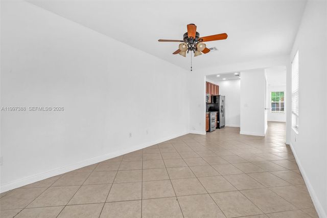 1148 SW 147th Avenue, Pembroke Pines, FL 33027