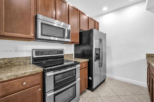 1148 SW 147th Avenue, Pembroke Pines, FL 33027