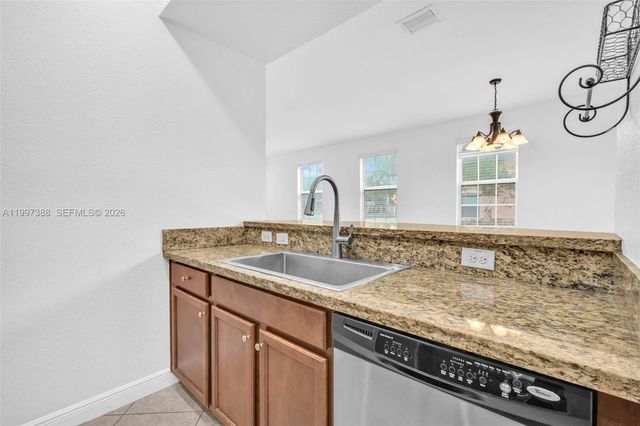 1148 SW 147th Avenue, Pembroke Pines, FL 33027