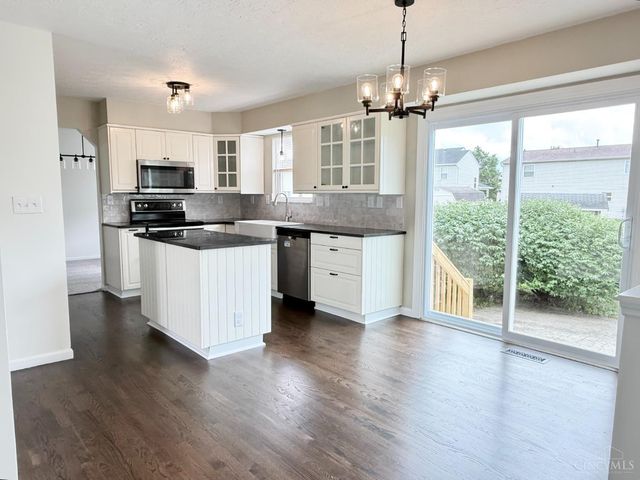 919 Greenwood Court, Trenton, OH 45067