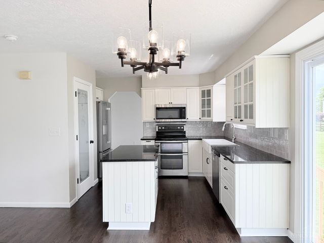 919 Greenwood Court, Trenton, OH 45067