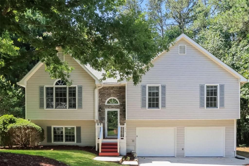 Image 1 of property listing at 133 Johnstons Way, Dallas, GA 30132