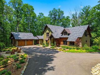 427 Greystone Trace, Ellijay, GA 30536