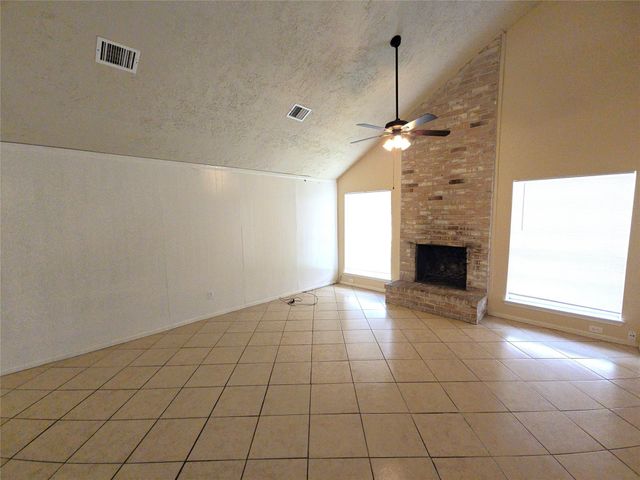 4718 Reynaldo Drive, Spring, TX 77373