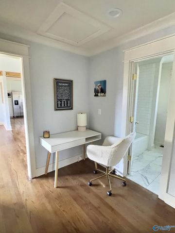 3406 Oakmont Avenue, Huntsville, AL 35810