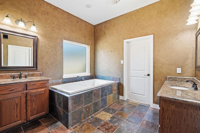 1000 Ridgeway Court, Lowry Crossing, TX 75069