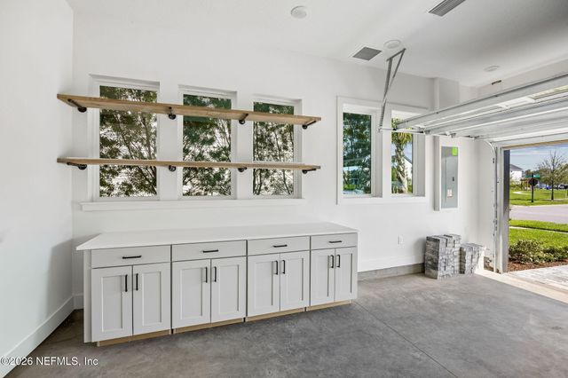 47 OAK BREEZE Drive, Ponte Vedra, FL 32081
