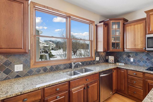 1745 Carriage Drive, Victoria, MN 55386