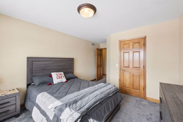 1745 Carriage Drive, Victoria, MN 55386