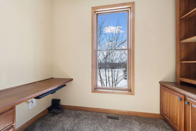 1745 Carriage Drive, Victoria, MN 55386