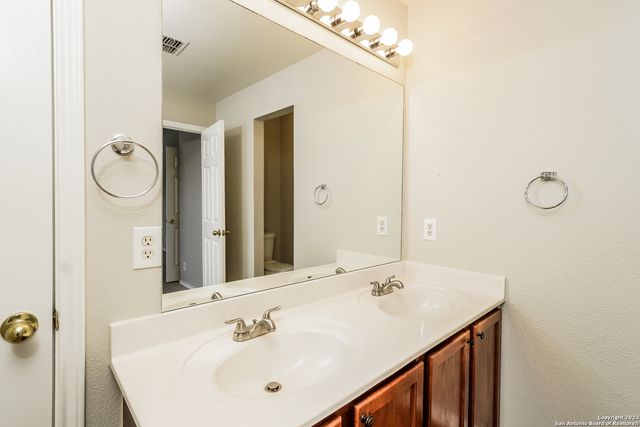 7342 TAMBURO TRL, San Antonio, TX 78266