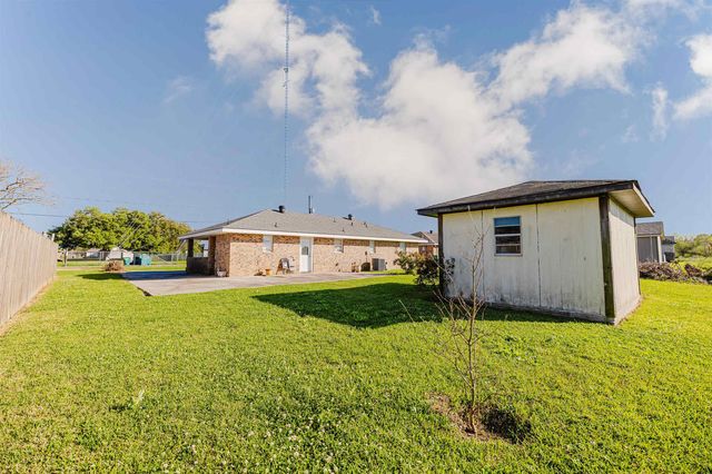 508 Cherry Dr, Thibodaux, LA 70301