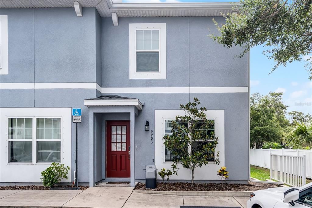 9203 BELLA TERRAZA WAY, Temple Terrace, FL 33617