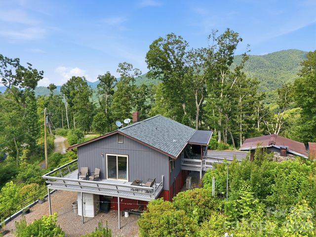 854 Ox Creek Crest Lane, Weaverville, NC 28787