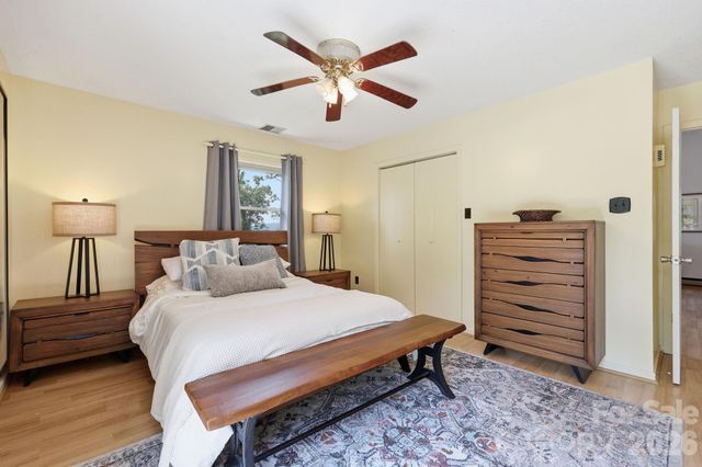 854 Ox Creek Crest Lane, Weaverville, NC 28787