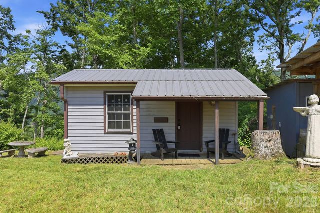 854 Ox Creek Crest Lane, Weaverville, NC 28787