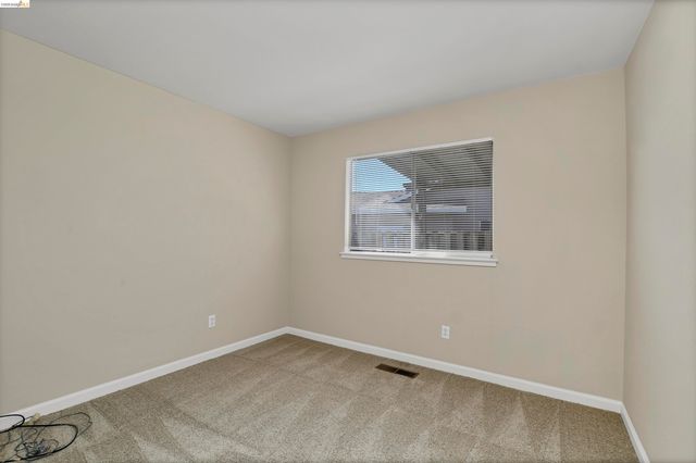 2123 Camelia Ct, Pittsburg, CA 94565