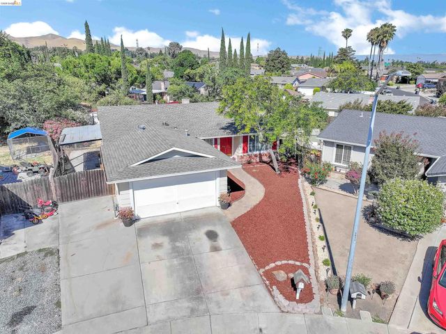 2123 Camelia Ct, Pittsburg, CA 94565