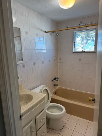 90-92 Sylvia St 2, Arlington, MA 02476