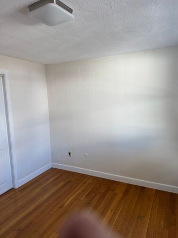 90-92 Sylvia St 2, Arlington, MA 02476