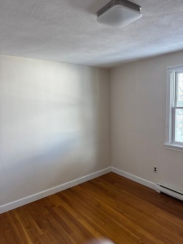 90-92 Sylvia St 2, Arlington, MA 02476