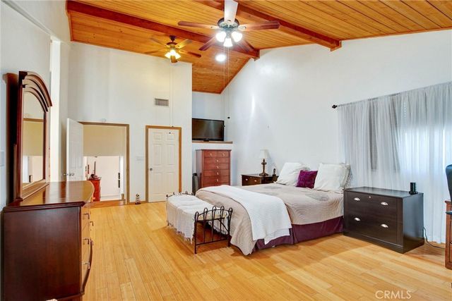 1026 Arnold Way, Alpine, CA 91901