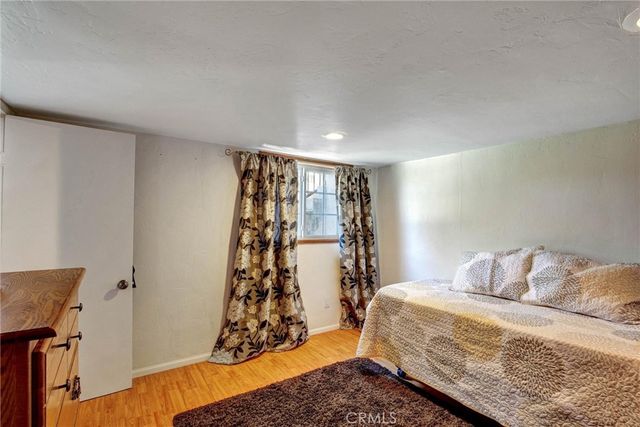 1026 Arnold Way, Alpine, CA 91901