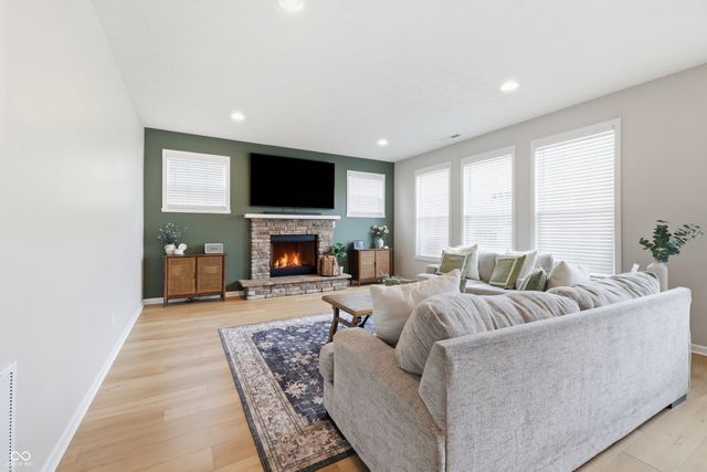 2373 Somerset Circle, Franklin, IN 46131