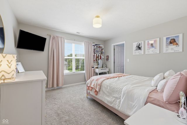 2373 Somerset Circle, Franklin, IN 46131