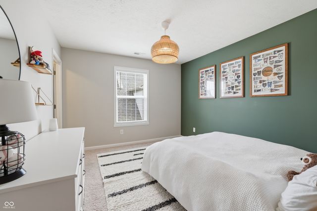 2373 Somerset Circle, Franklin, IN 46131