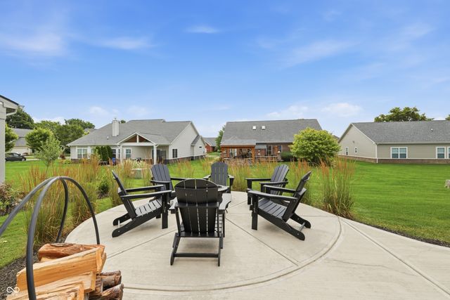 2373 Somerset Circle, Franklin, IN 46131