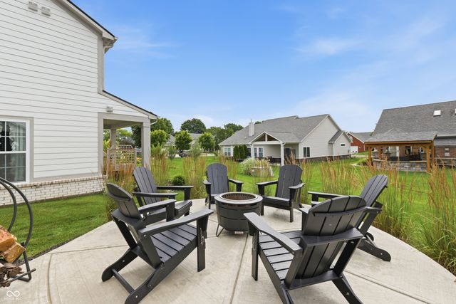 2373 Somerset Circle, Franklin, IN 46131