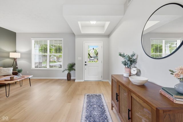2373 Somerset Circle, Franklin, IN 46131