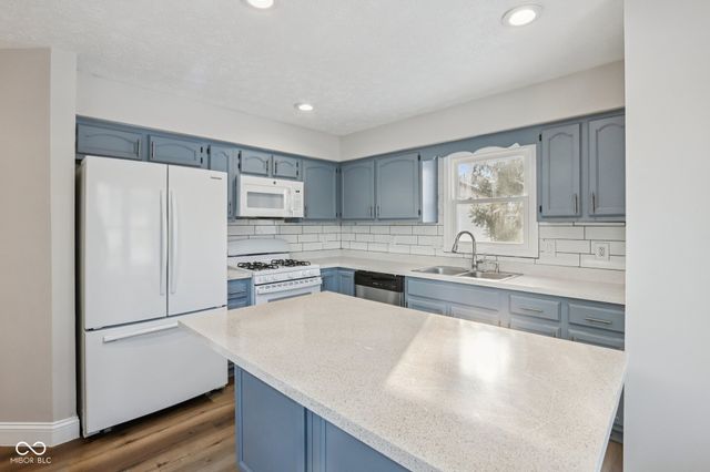 6051 Buell Lane, Indianapolis, IN 46254