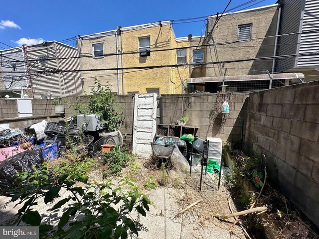 2525 S BROAD ST, Philadelphia, PA 19148