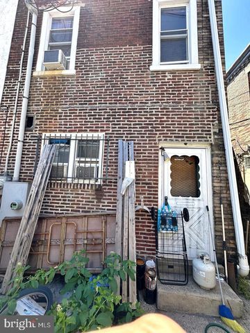 2525 S BROAD ST, Philadelphia, PA 19148